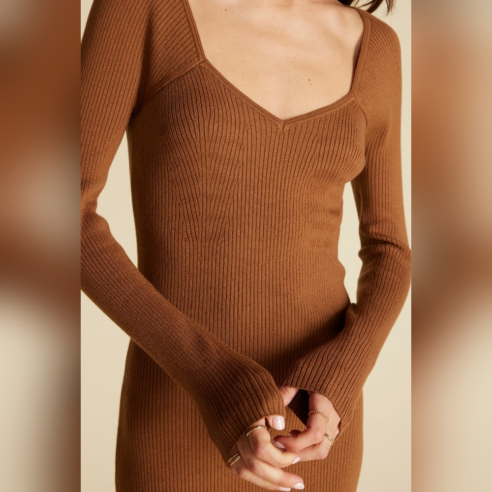 Amour Vert Square Neck Sweater Dress